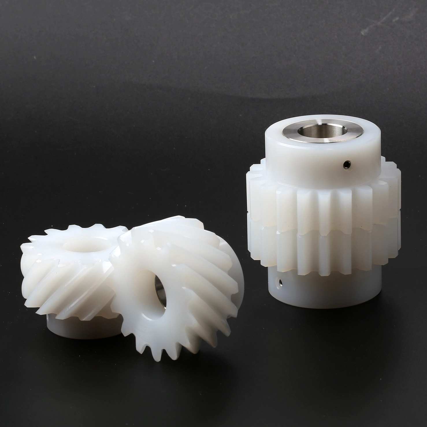 custom precision plastic parts pom delrin 5axis cnc machining service